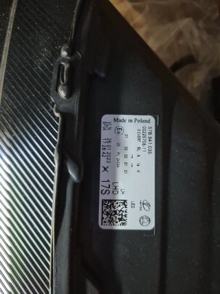 Faro Skoda Karoq 57B941035