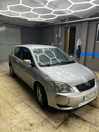 Toyota Corolla 2003
