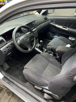 Toyota Corolla 2003