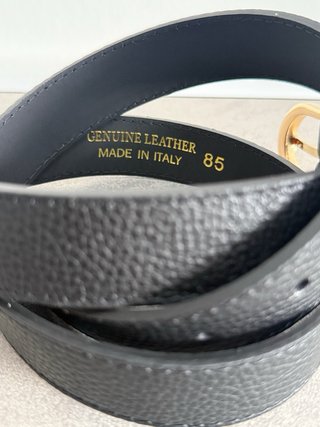 Cintura vera pelle nera fibbia oro