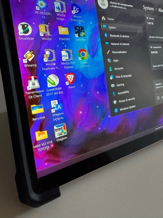 Microsoft Surface 8 i5 8GB 2TB