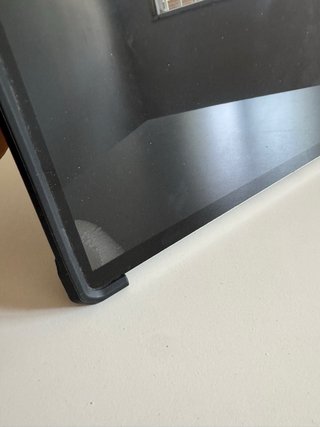 Microsoft Surface 8 i5 8GB 2TB