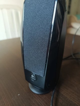 Altavoces Logitech Negros