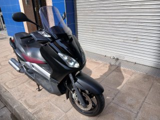 Yamaha Xmax 250 Negra