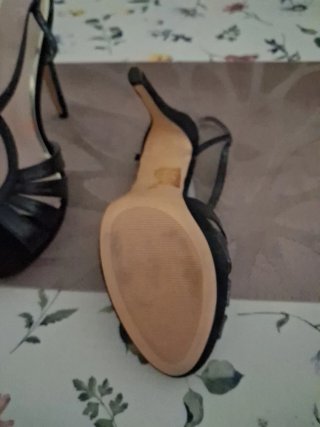 Zapatos de tacón negros
