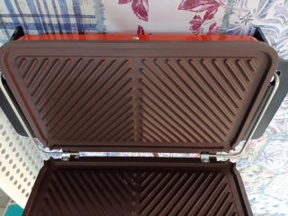 Plancha Grill Eléctrica Magefesa Vintage Roja
