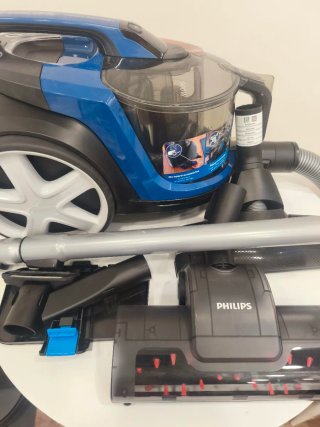 Aspiradora Philips PowerPro Expert 900W