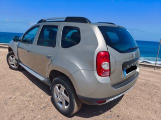 Dacia Duster 2011