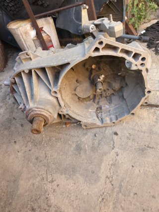 Caja de cambios VW CSH-DE 02Z301103D