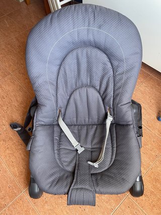 Hamaca bebé Chicco gris