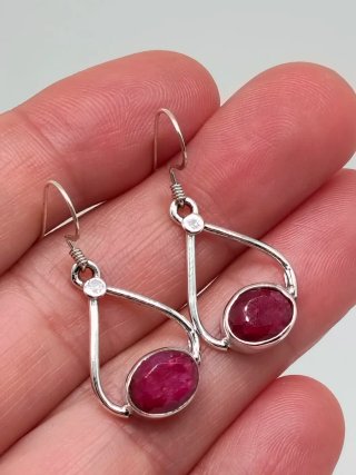 Pendientes de Plata de Ley 925 y Rubi
