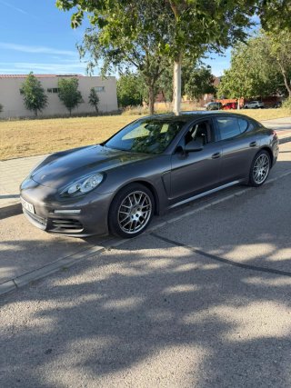Porsche Panamera 2016