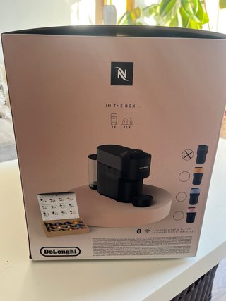 Cafetera Nespresso Vertuo Pop Negra Nueva