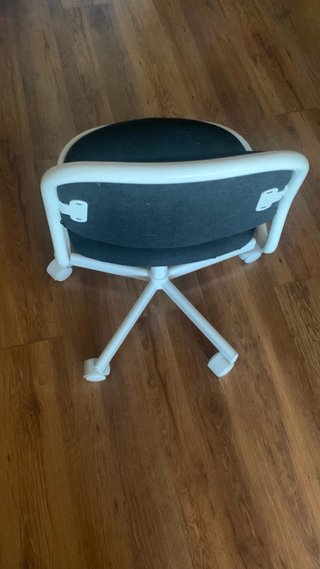 Silla de estudio infantil IKEA