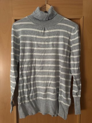 Chaleco de punto gris y blanco