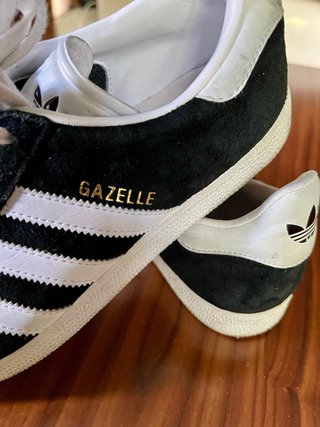 Adidas Gazelle Negras Talla 41,5