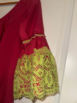Traje de flamenca burdeos y verde