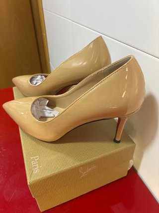 Zapatos Salón Christian Louboutin Beige imitacion