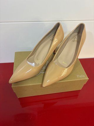 Zapatos Salón Christian Louboutin Beige imitacion