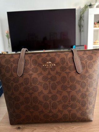 Bolso Coach Fiona Marrón con Cremallera