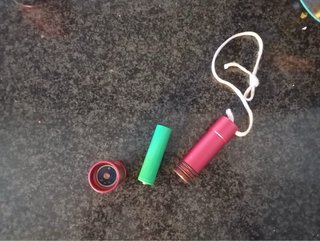 Linterna de buceo con dos pilas