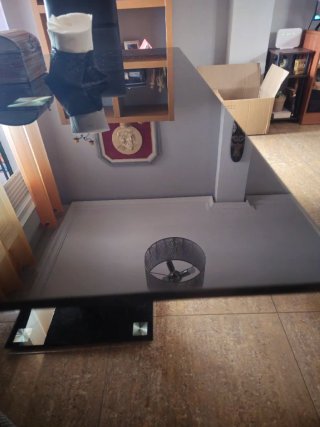 Mesa de salón cristal negro Incluye las sillas