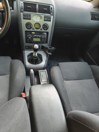 Ford Mondeo 2002