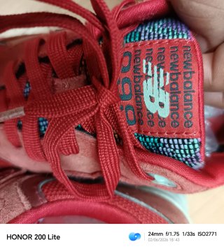 Zapatillas New Balance Rojas Talla 37.5