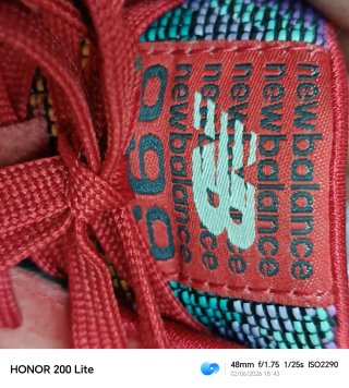 Zapatillas New Balance Rojas Talla 37.5