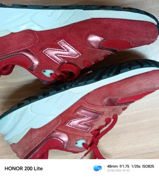 Zapatillas New Balance Rojas Talla 37.5