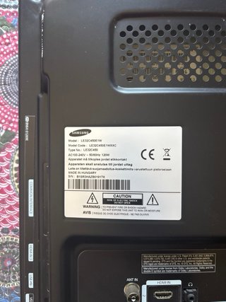 Samsung 32 TV LCD Negra