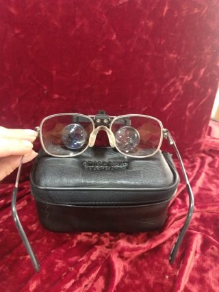 Gafas lupa joyería