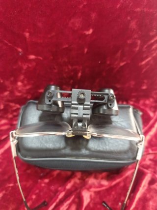 Gafas lupa joyería