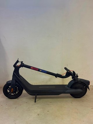 Patinete eléctrico Segway eKickscooter