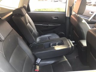 Nissan Qashqai+2 2010