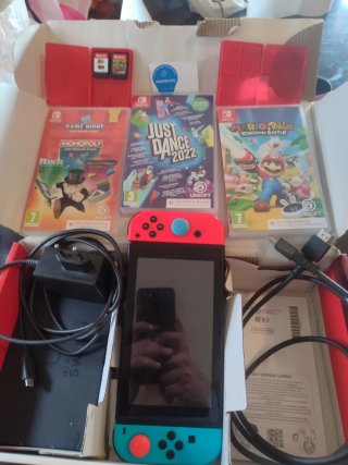 Nintendo Switch Blu/Rosso + Giochi