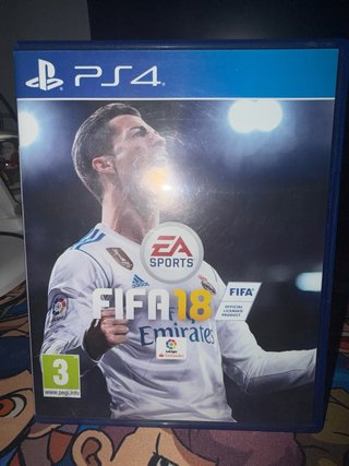 Consegna di giochi PS4 e PS5: FIFA e PES per tutti gli amanti dello sport