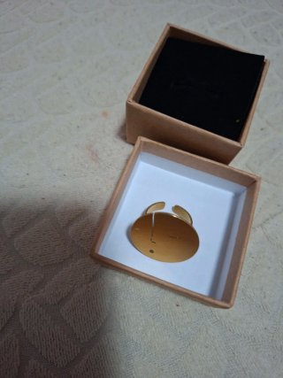 Anillo Ara Cara Sonriente Dorado