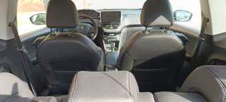 Peugeot 208 2012