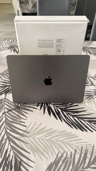 MacBook Air 15 M3 8GB/256GB - GARANTÍA