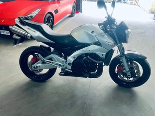 Suzuki GSR 600 2007
