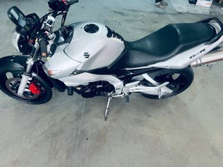 Suzuki GSR 600 2007