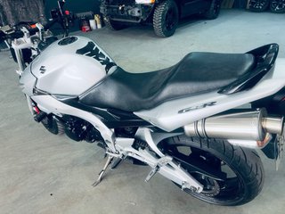 Suzuki GSR 600 2007