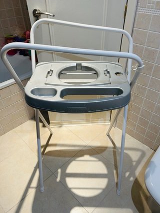Bañera bebé BebeJou con soporte