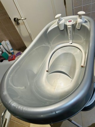 Bañera bebé BebeJou con soporte