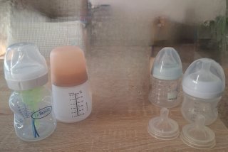 Biberones y tetinas