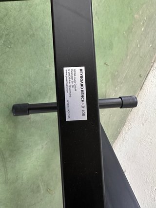 Banco GEWA per tastiera nero