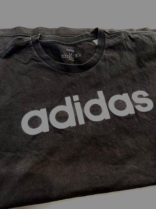 T-shirt Adidas nera taglia M