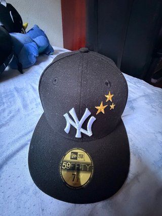 Gorra New Era 59FIFTY Stars 7 1/8 descuentos