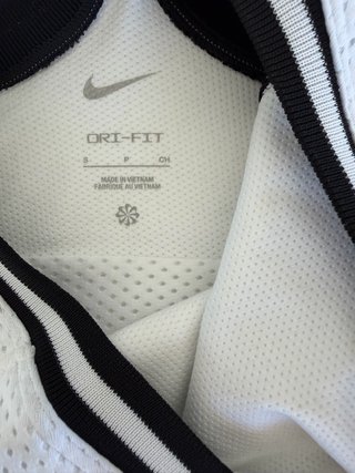 Top Nike S Blanco y Negro